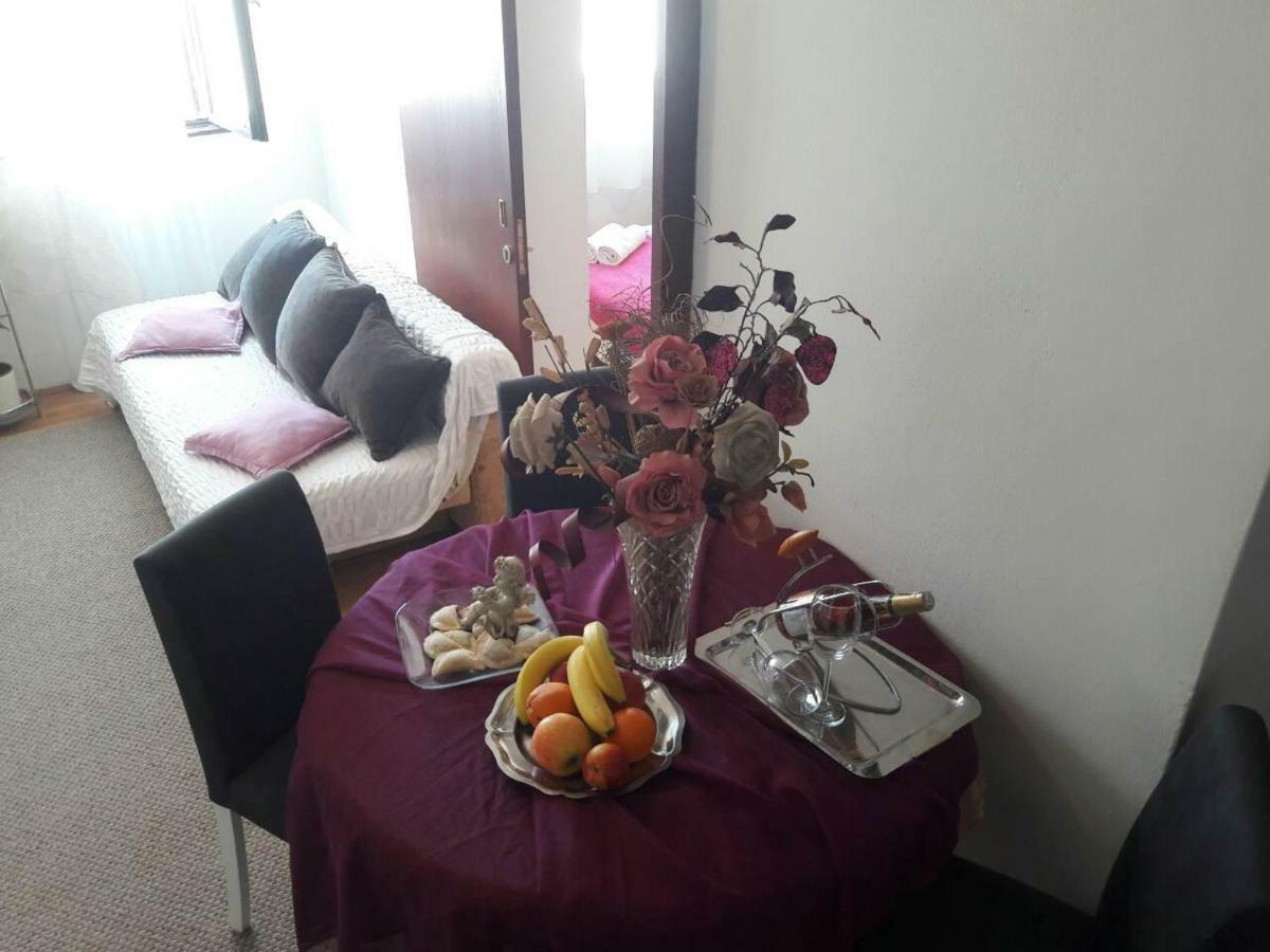 Suncica Apartments Kastela Luaran gambar