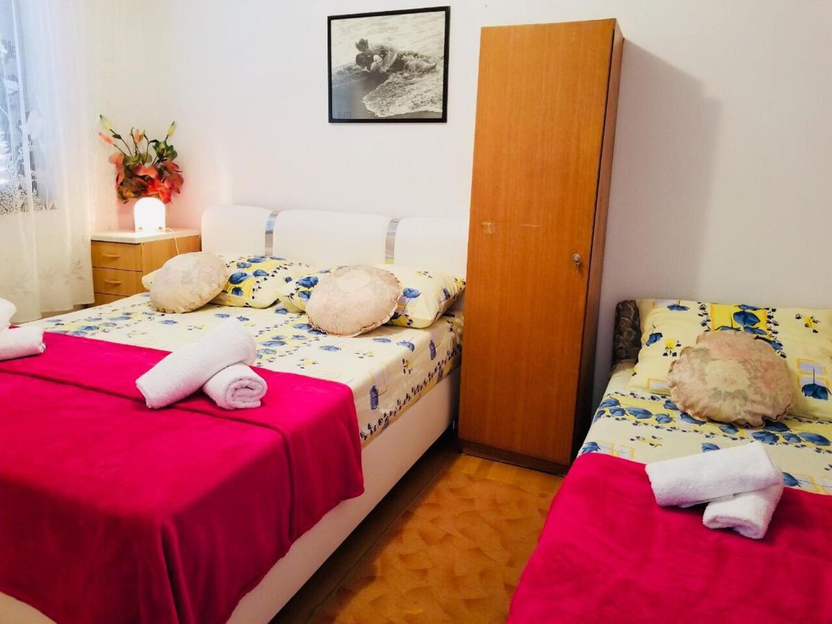 Suncica Apartments Kastela Luaran gambar